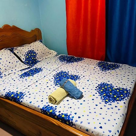 Charmante Maison Cozy Et Conviviale Bafoussam Exterior foto
